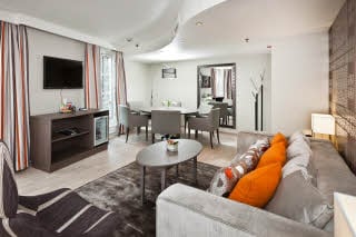 Scandic Victoria Oslo, Oslo, suite, sofa, lounge