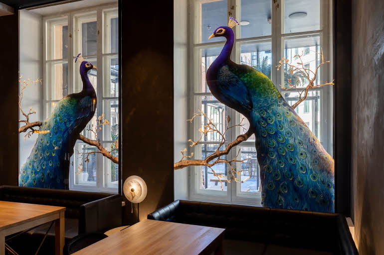Konst i baren Bar G Scandic Grand Central Helsinki