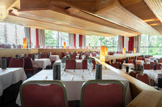 meeting room laajavuorisali at scandic laajavuori in jyvaskyla finland