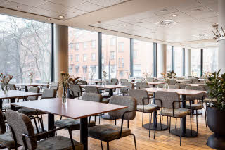 breakfast room at scandic simonkentta in helsinki