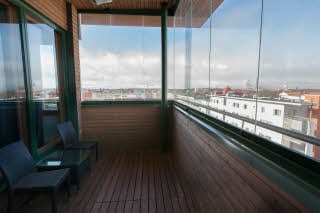 Superiorrum balkong hotell Scandic Oulu City