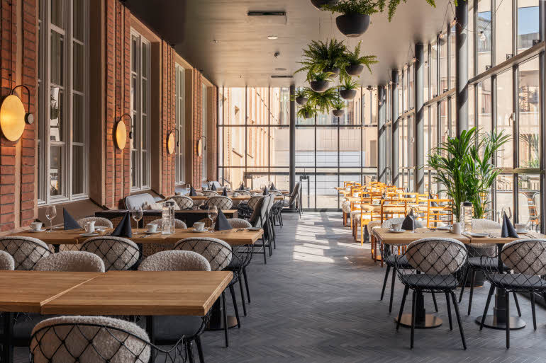 Invändig terrass hotell Scandic Grand Central Helsinki
